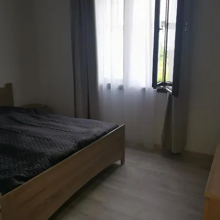 Appartamento Pili Liget Apartmanház