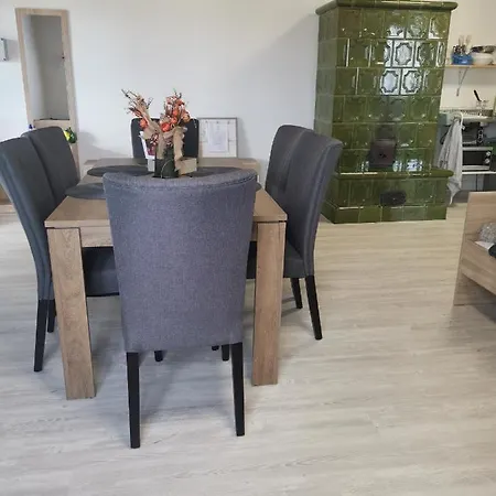Appartamento Pili Liget Apartmanház